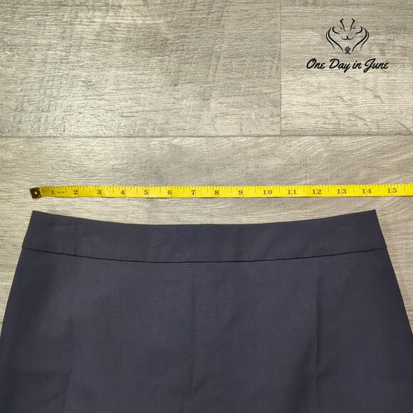 Ann Taylor Petite Mini Skirt Size 4P - Picture 3 of 5